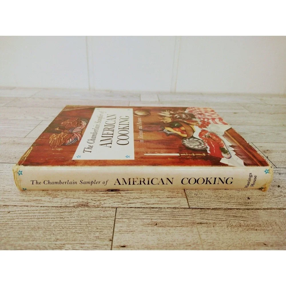 Chamberlain Sampler American Cooking 1961 HCDJ Vintage Cookbook Regional Recipes